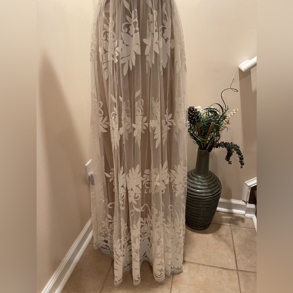 EUC- The Vintage Shop Lace Maxi/Long Dress - Picture 3 of 11